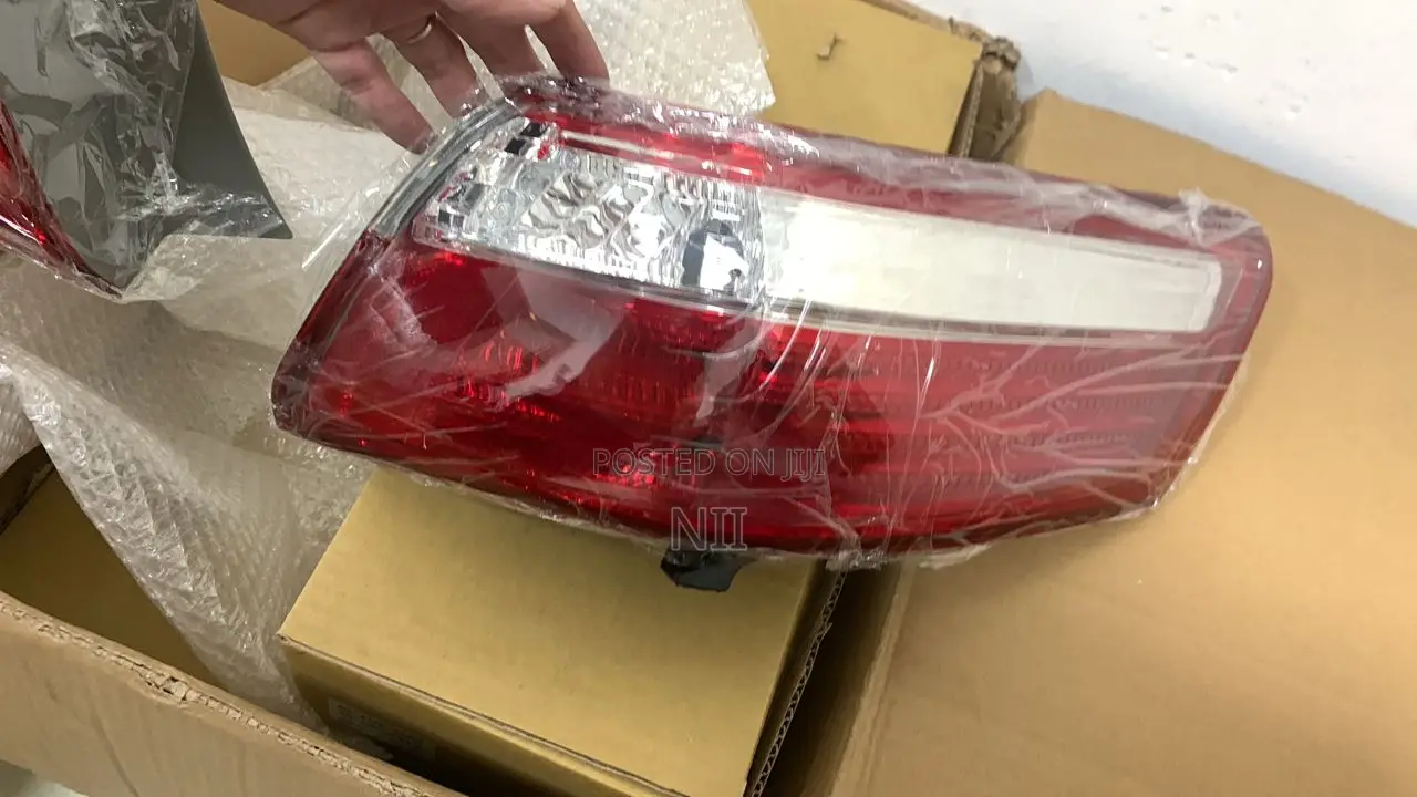 Toyota Corolla and Camry Lights