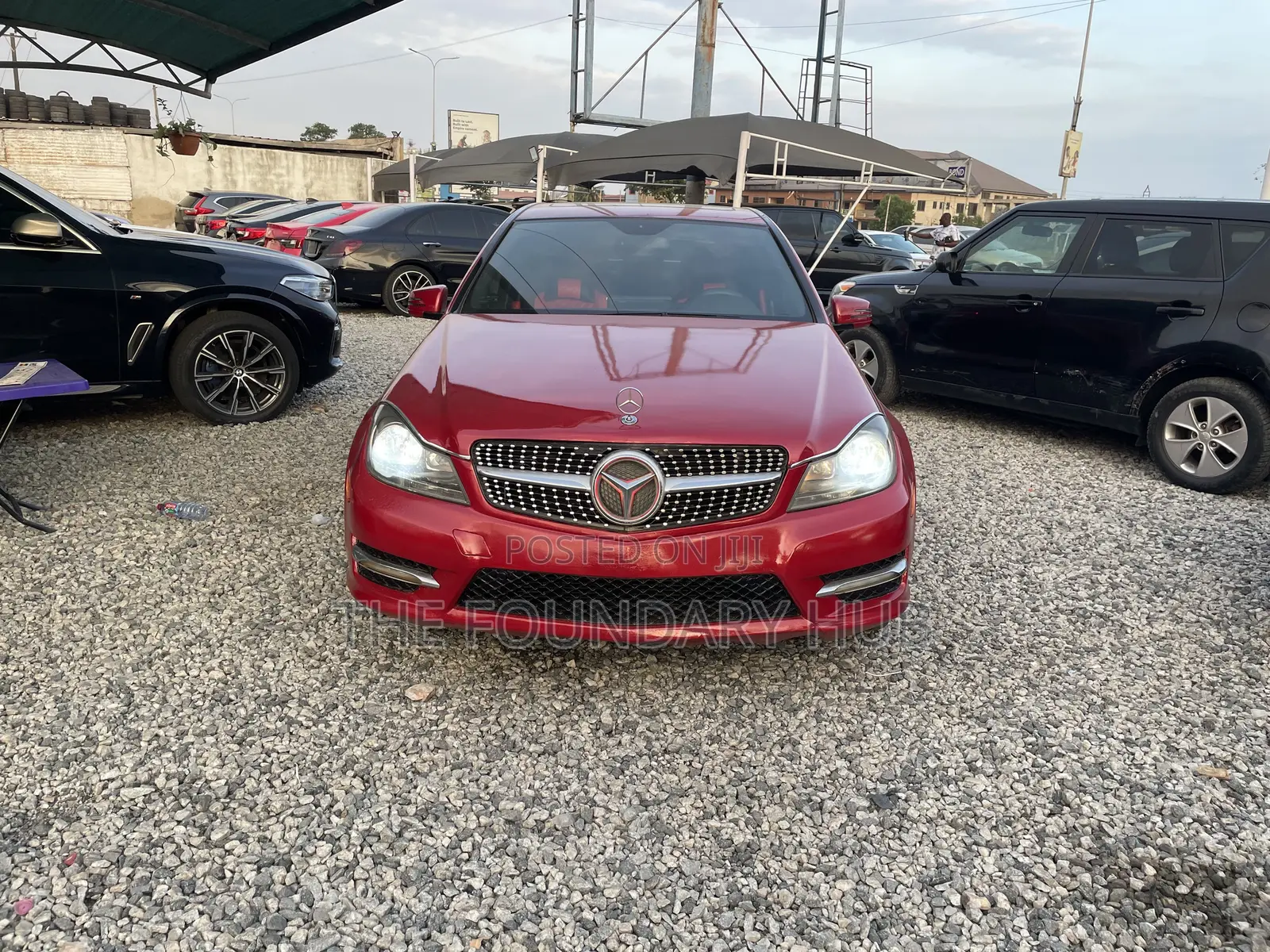 Mercedes-Benz C250 2013 Red