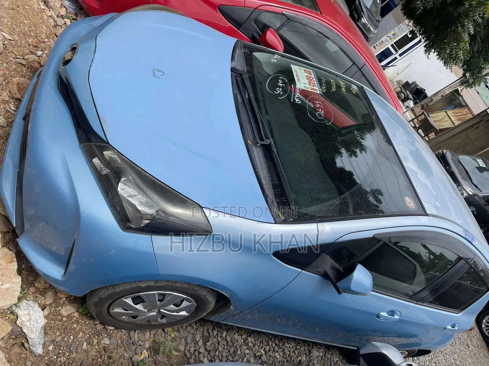 Toyota Vitz 1.3 FWD 5dr 2015 Blue