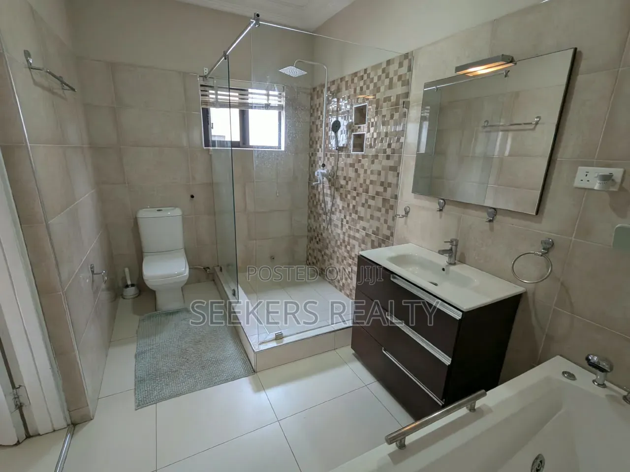 3bdrm House in Seekers Realty, Parakuo Estate for rent