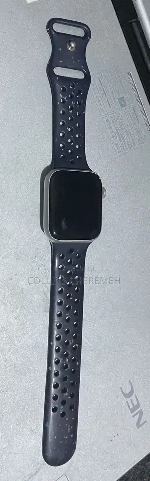 Original Apple Series 4. 44mm