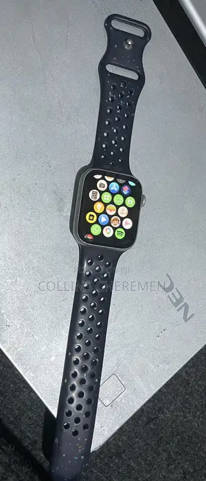 Original Apple Series 4. 44mm