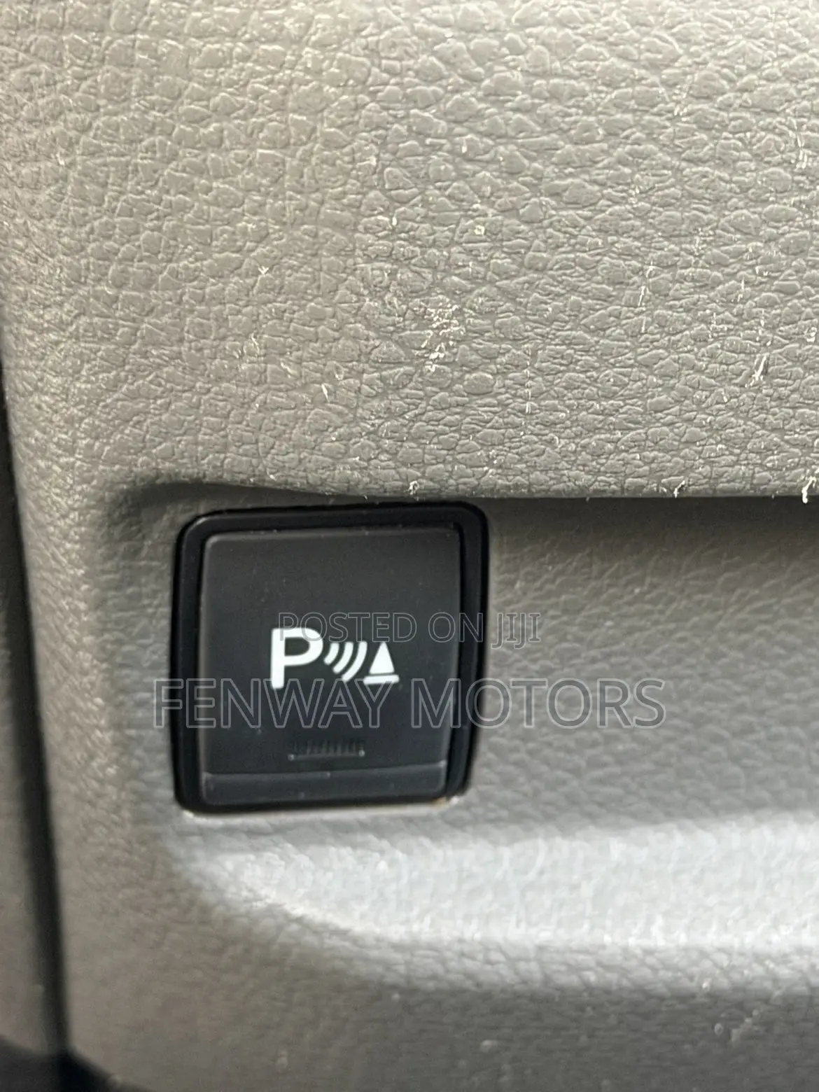Nissan NV200 2019 White