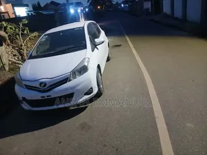 Toyota Vitz 2012 White