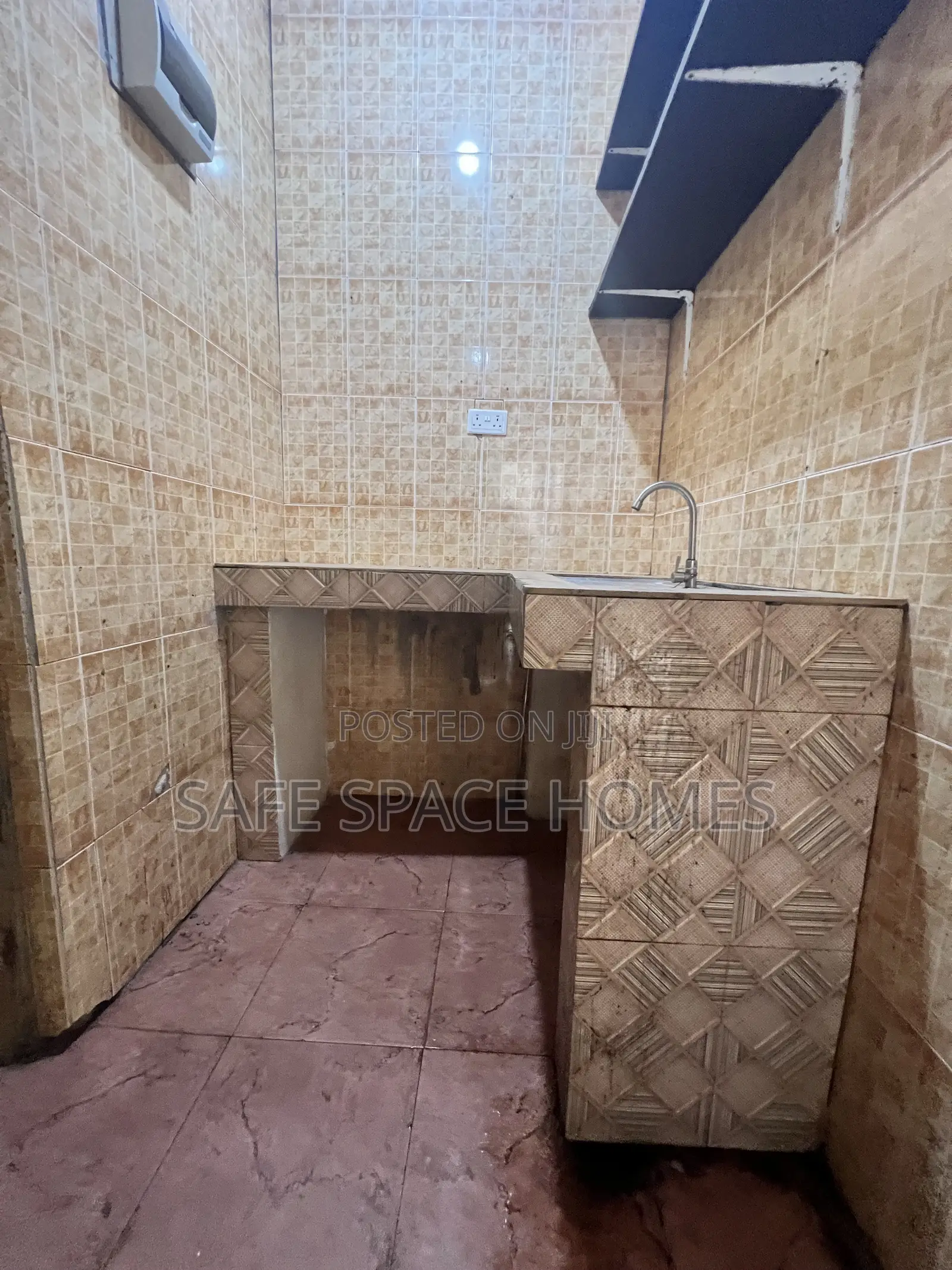 1bdrm Apartment in Tseaddo for rent