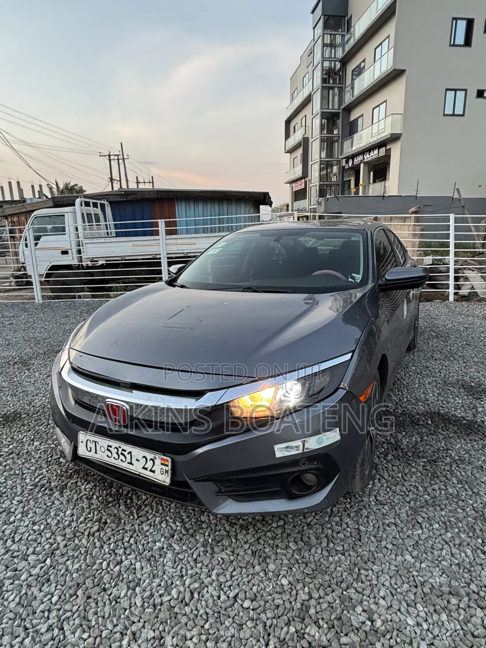 Honda Civic 2018 Gray