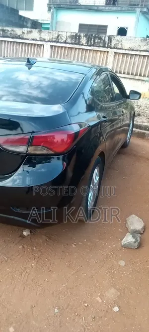 Hyundai Elantra 2012 Black