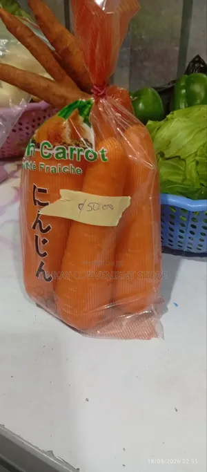 Fresh Carrots for Sale at LINKAY CONVENIENT STORE