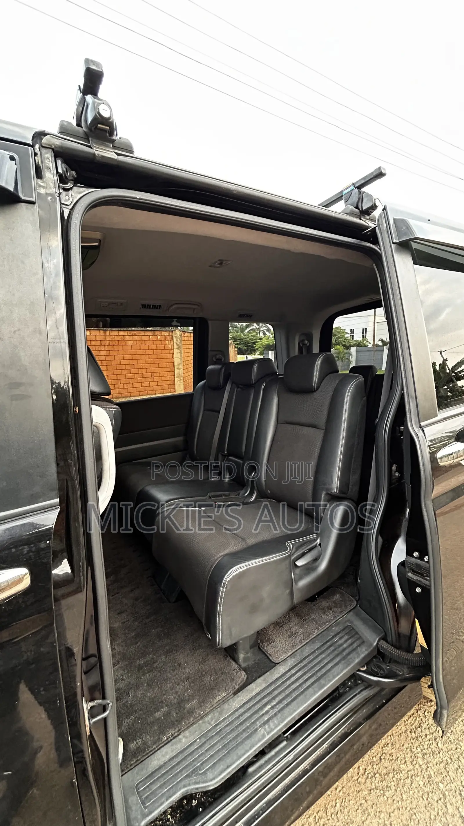 Honda Stepwgn 2012 Black