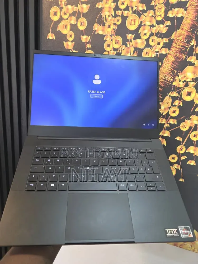 Laptop Razer Blade 16GB AMD Ryzen 9 SSD 1T