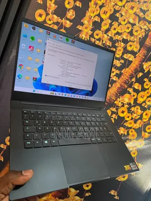 Laptop Razer Blade 16GB AMD Ryzen 9 SSD 1T