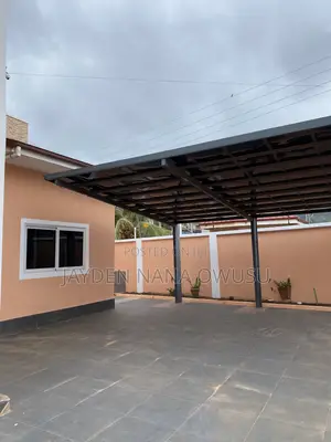 7bdrm House in Oyarifa for rent