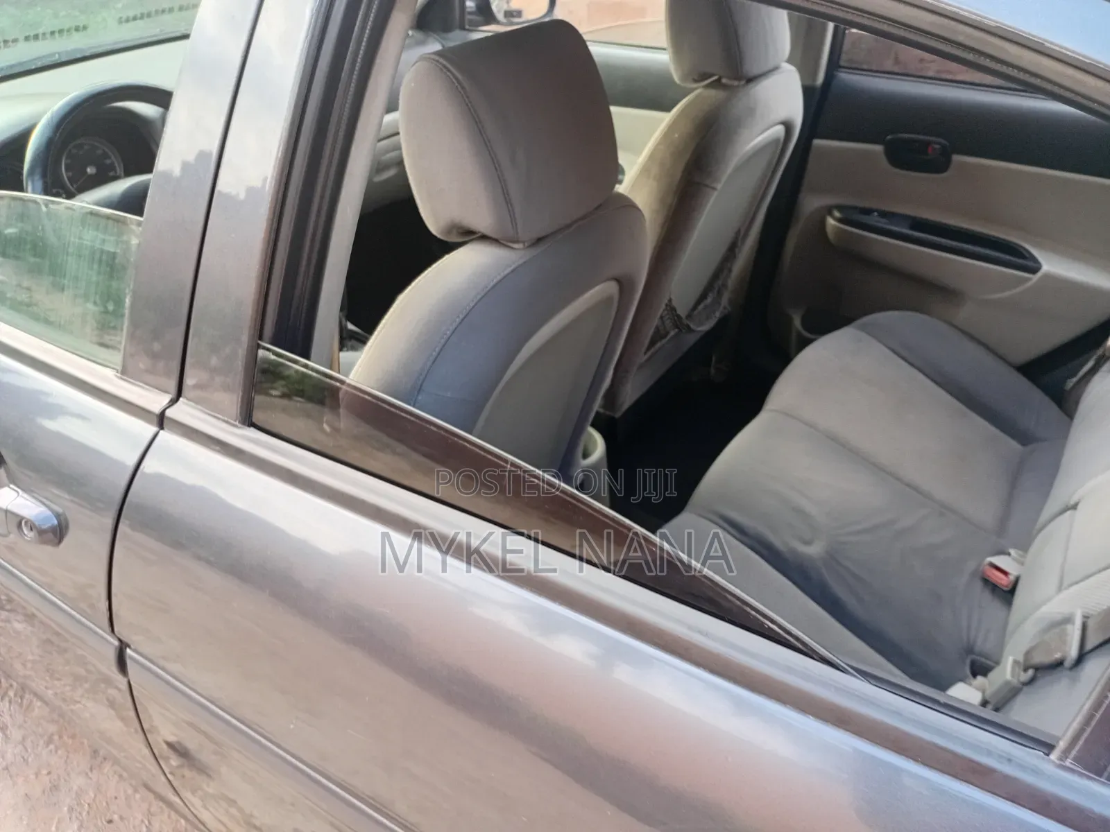 Hyundai Accent 2010 Gray