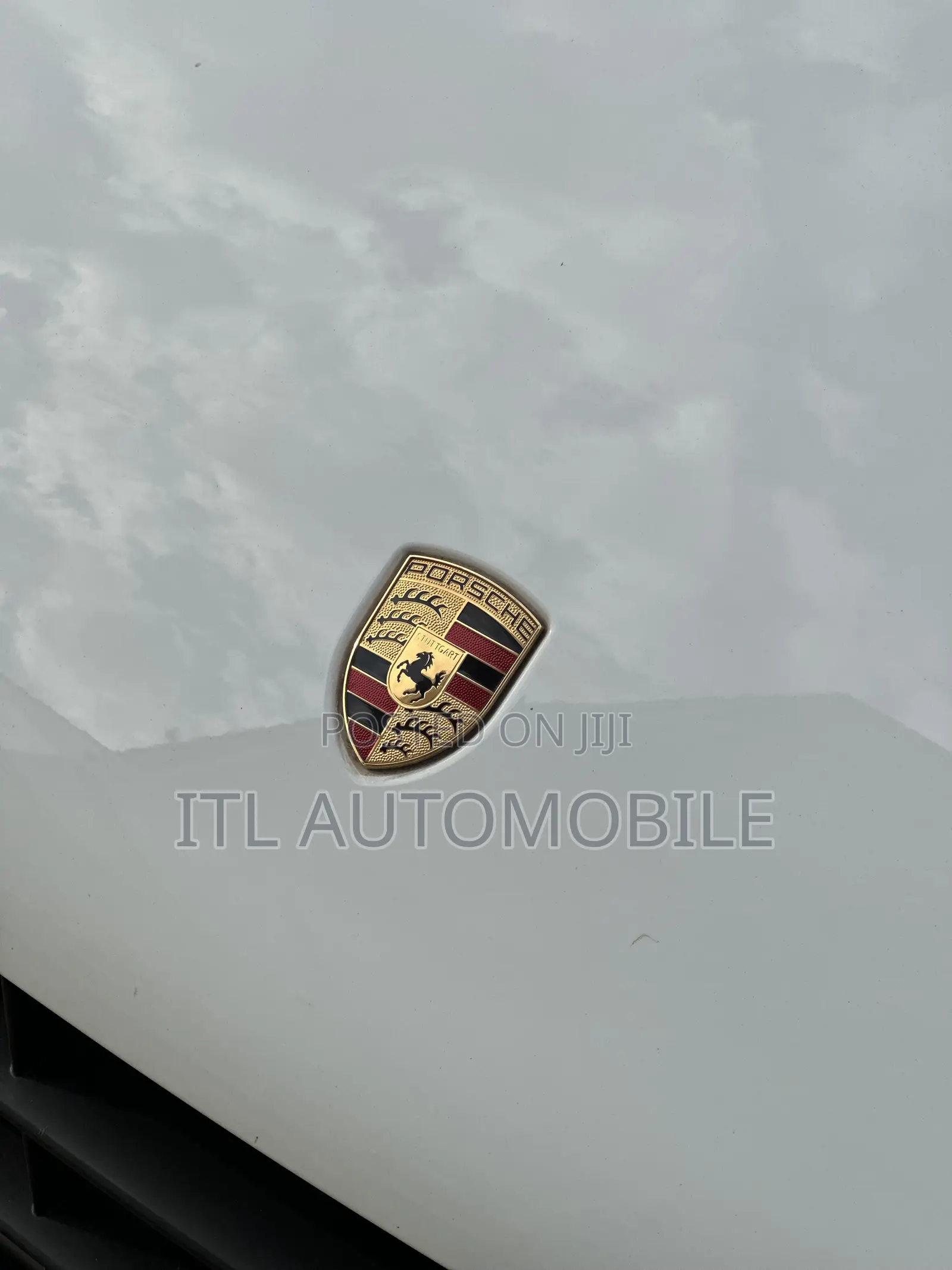 Porsche Macan 2021 White