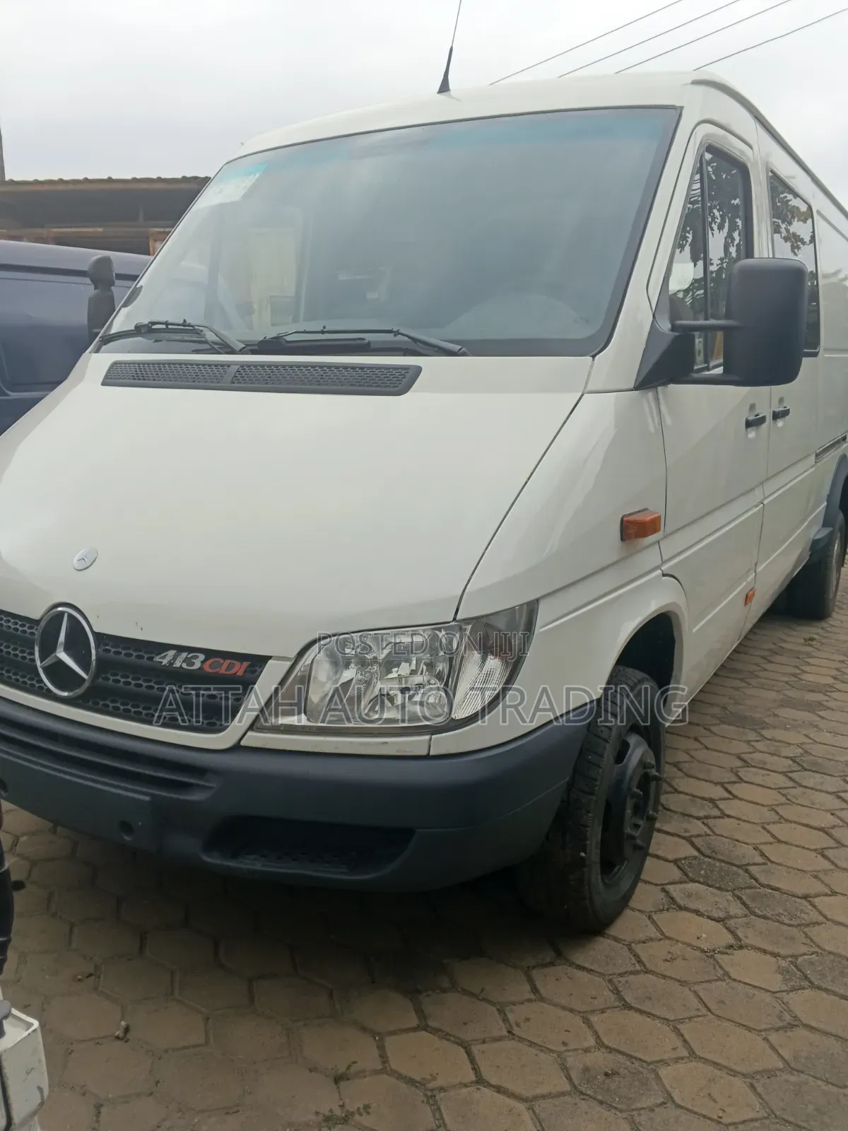 Mercedes-Benz Sprinter 2002 White