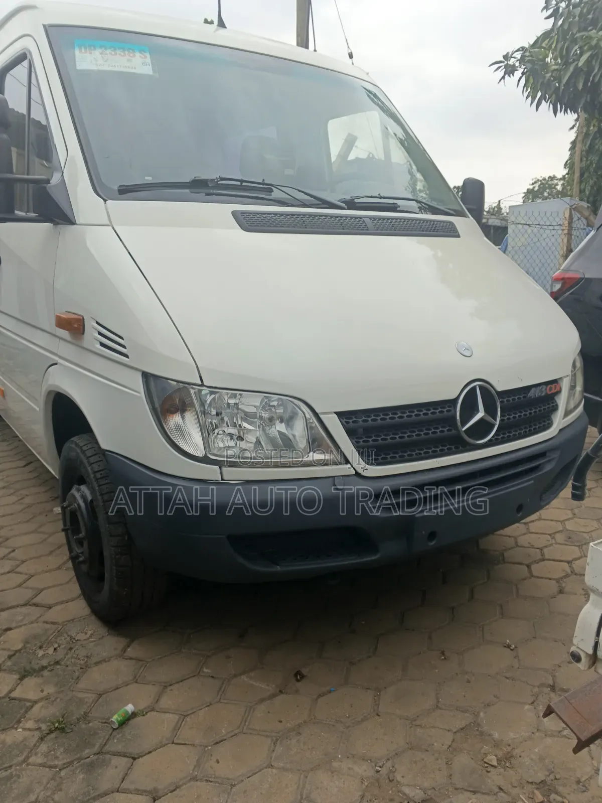 Mercedes-Benz Sprinter 2002 White