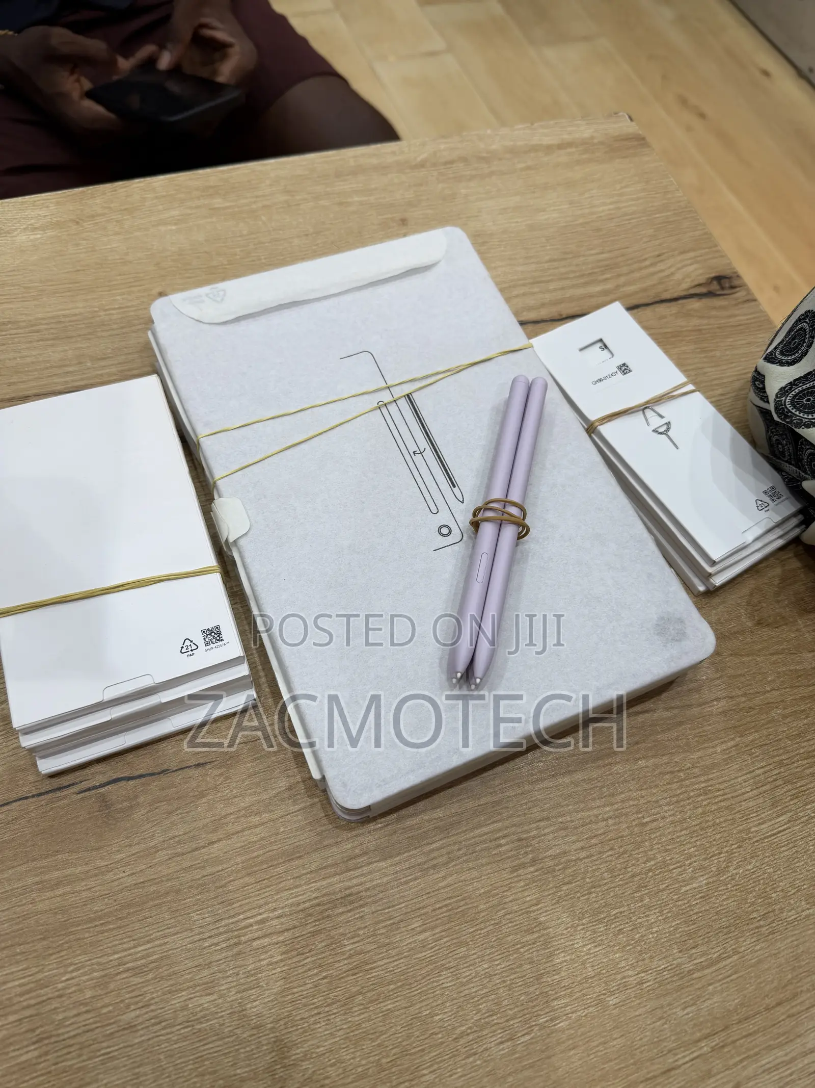 New Samsung Galaxy Tab S9 FE 256 GB Pink