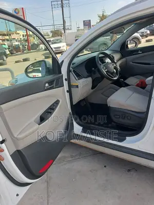 Hyundai Tucson SE AWD 2018 White