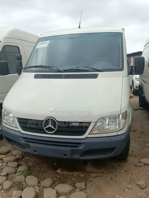 Mercedes-Benz Sprinter 2001 White