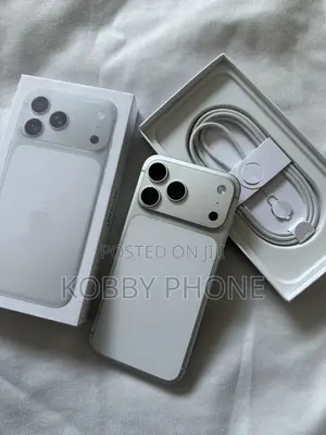 Apple iPhone 17 Pro Max 256 GB Silver
