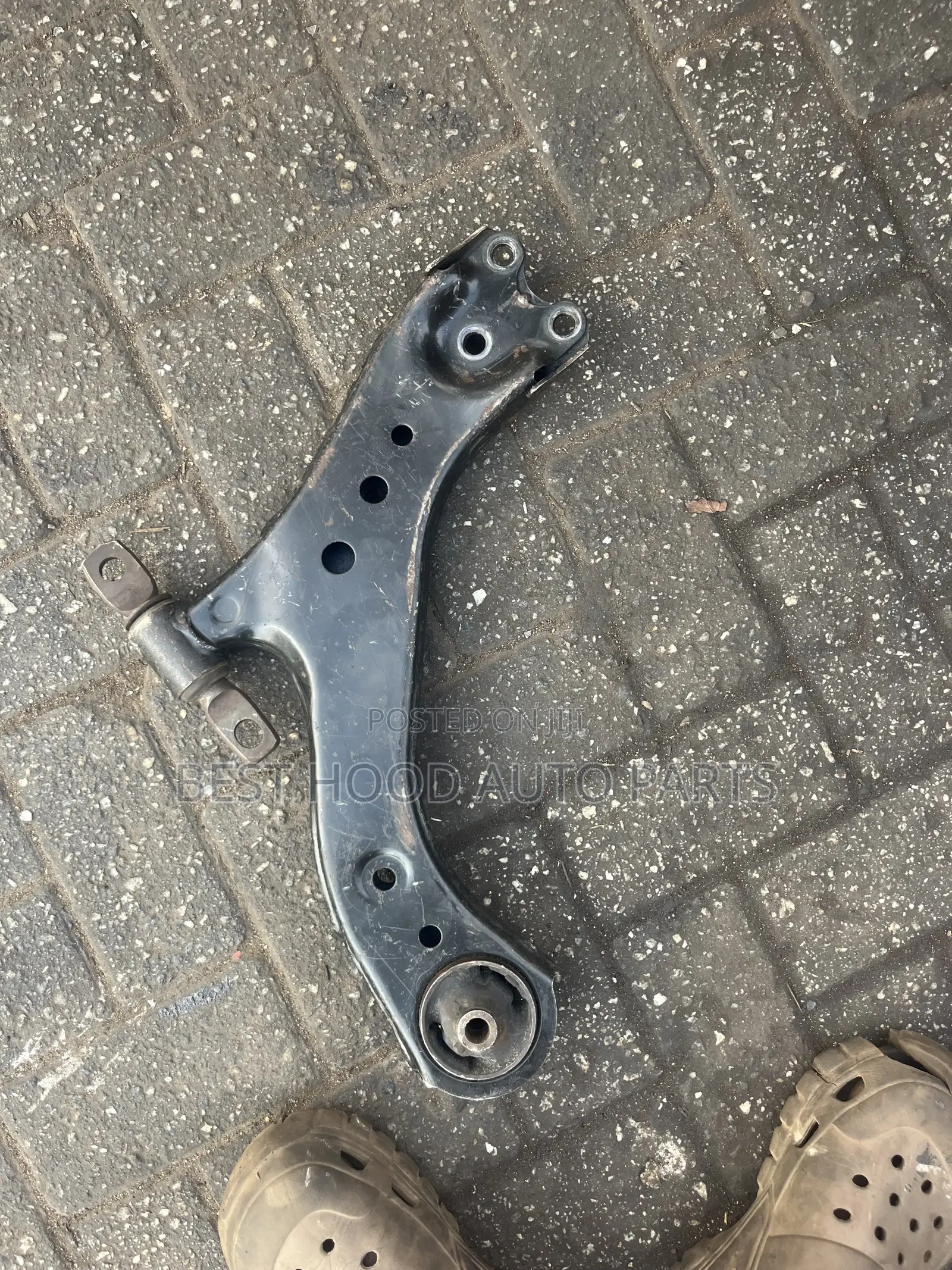 Toyota Camry 2020 Lower Arms