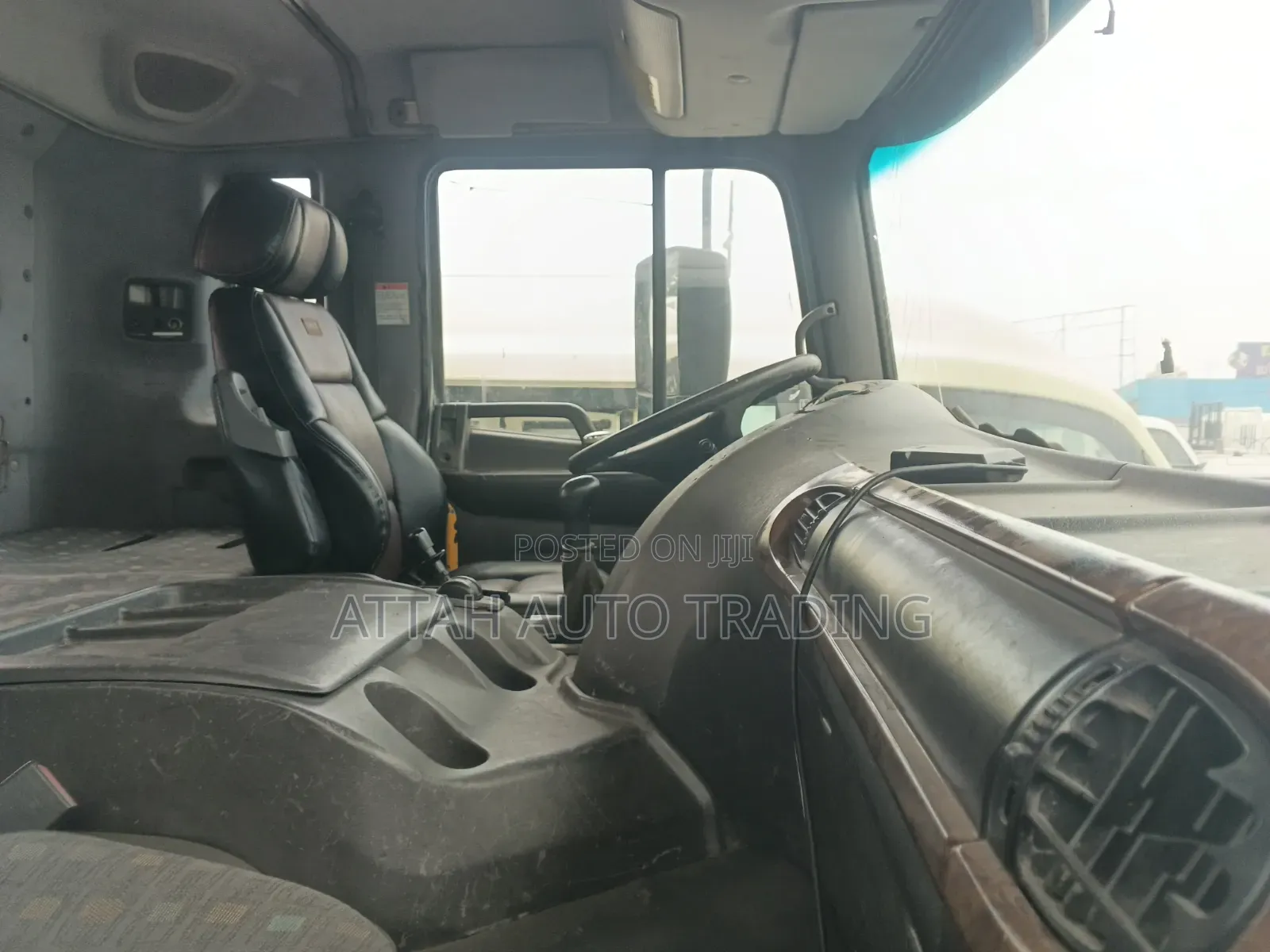 Hyundai HD78 4WD 2013 White