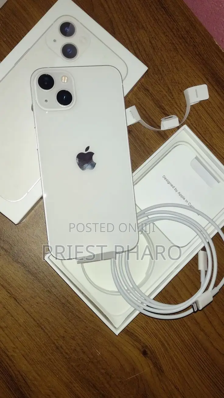 New Apple iPhone 13 128 GB White