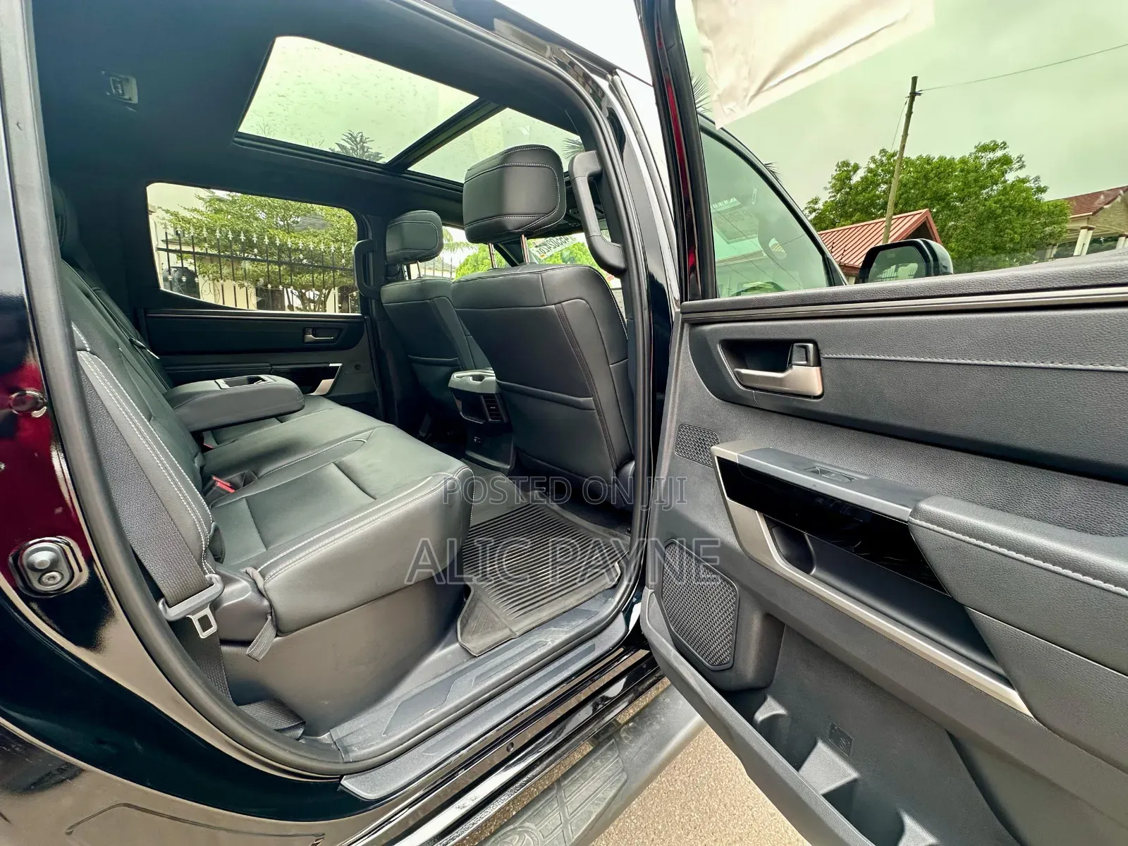 Toyota Tundra 2026 Black