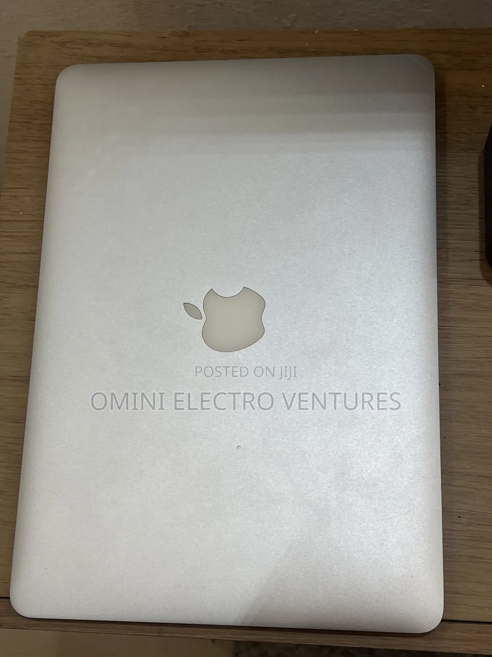 Laptop Apple MacBook Air 4GB Intel Core i5 HDD 128GB