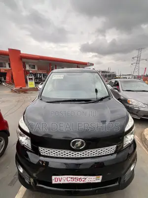 Toyota Voxy 2013 Black