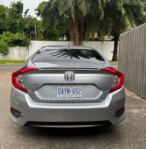 Honda Civic 2017 Silver