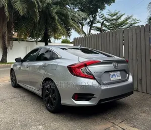 Honda Civic 2017 Silver