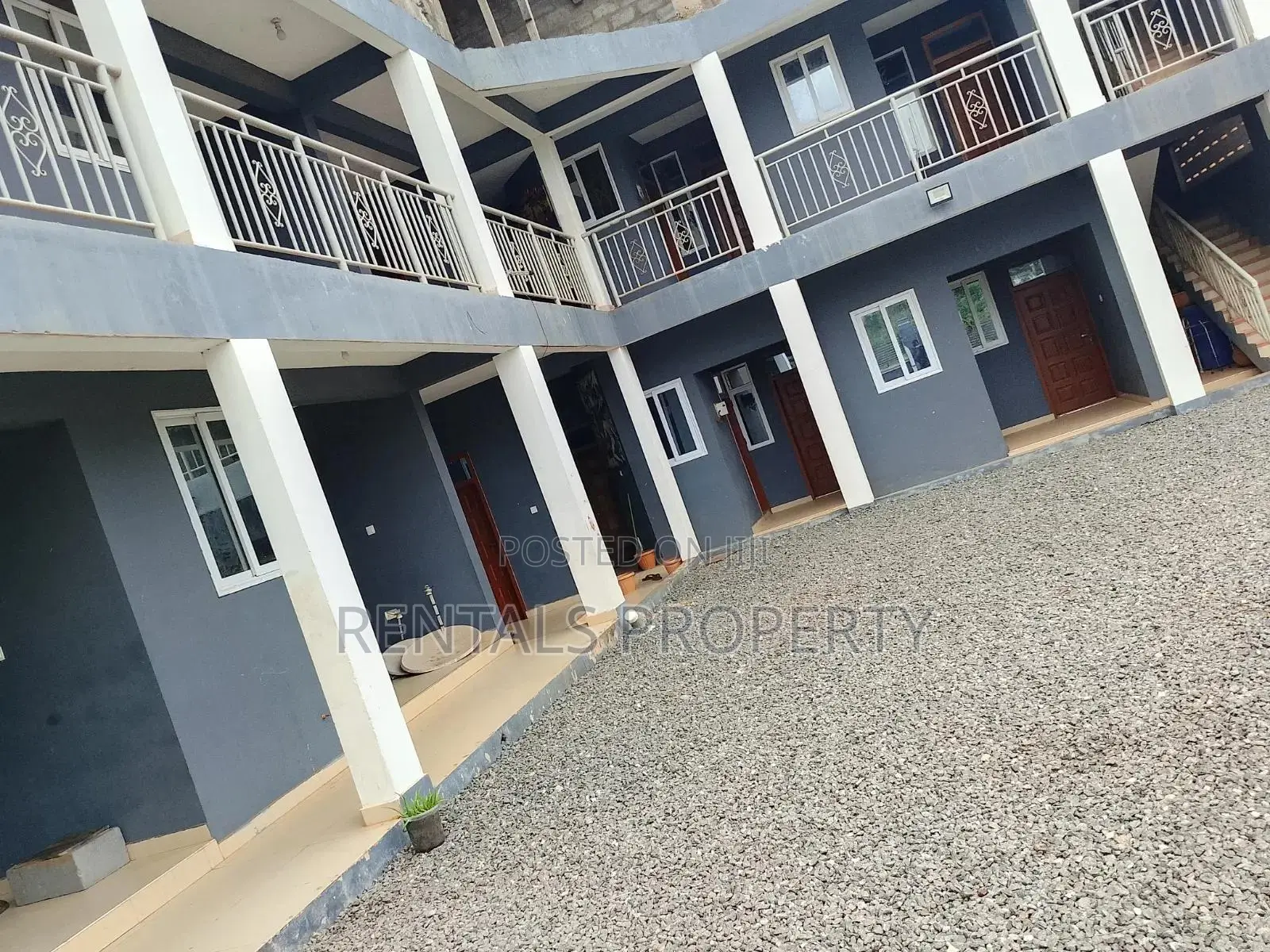 1bdrm Apartment in Valley View Area for rent