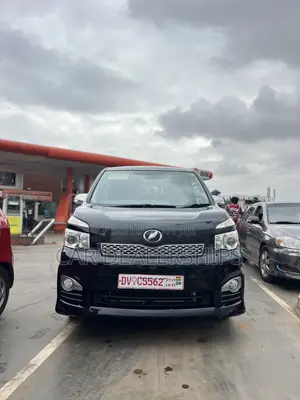Toyota Voxy 2013 Black