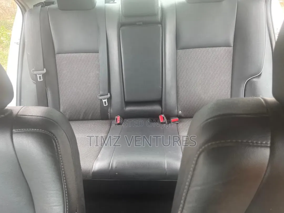Toyota Corolla 2016 White