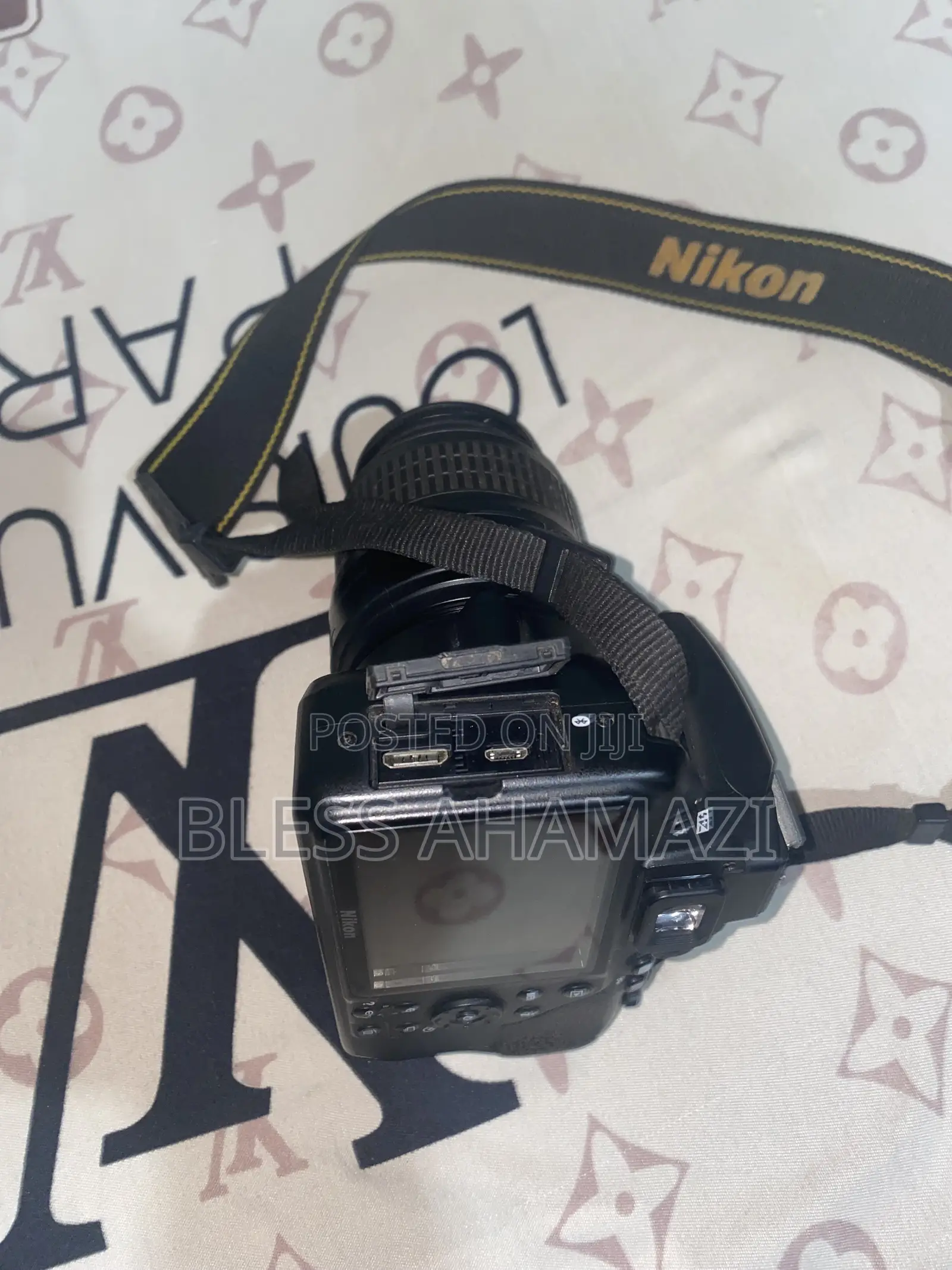 Nikon D3500 24.2pm Digital Camera