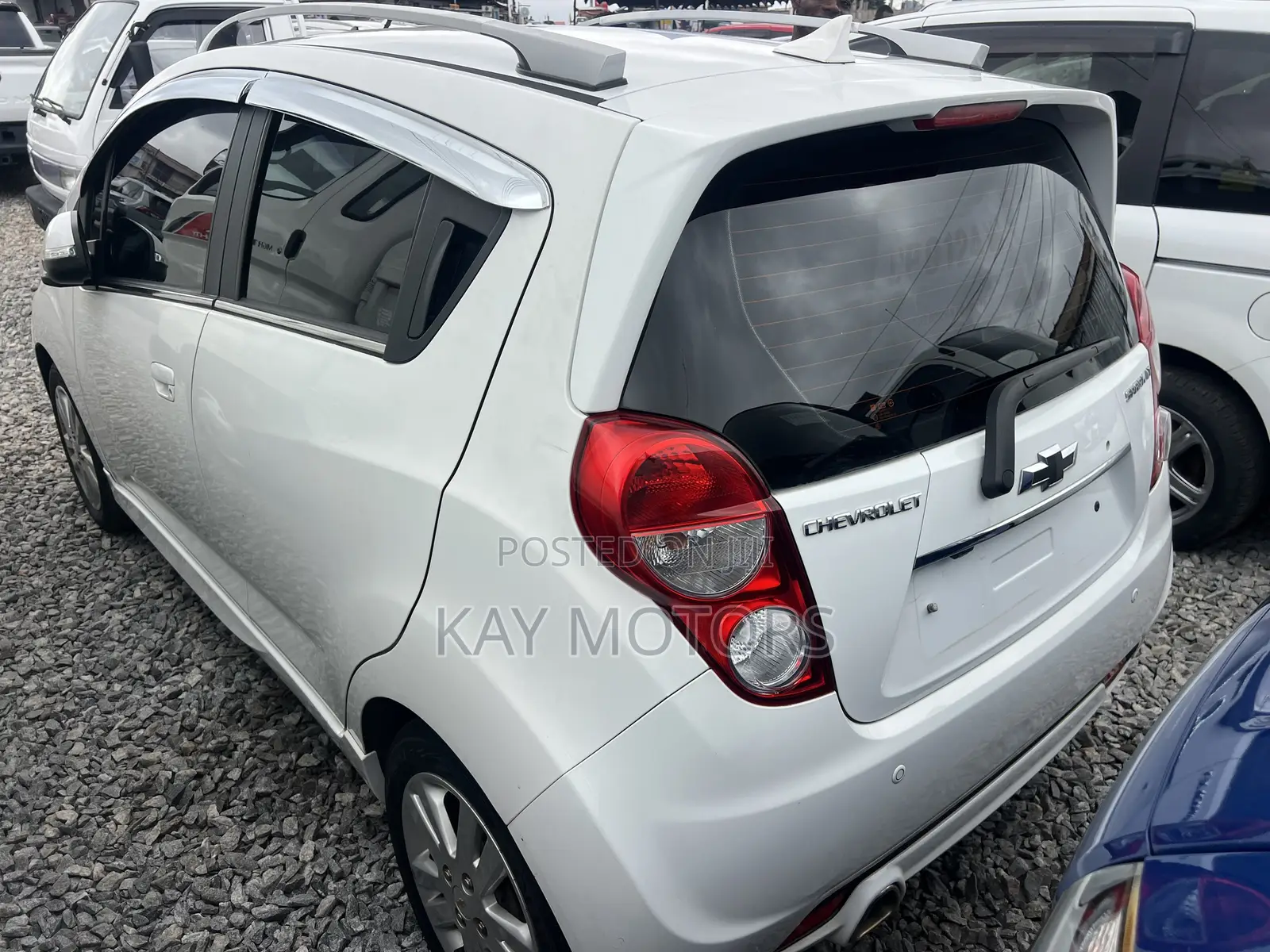 Chevrolet Spark 2LT 4dr Hatchback (1.2L 4cyl 5M) 2015 White
