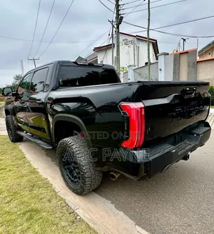 Toyota Tundra 2026 Black
