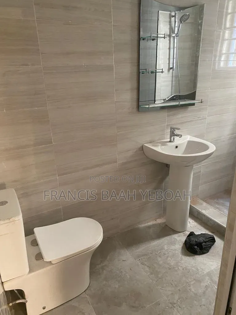 4bdrm House in Shining Star Real, Accra Metropolitan for sale