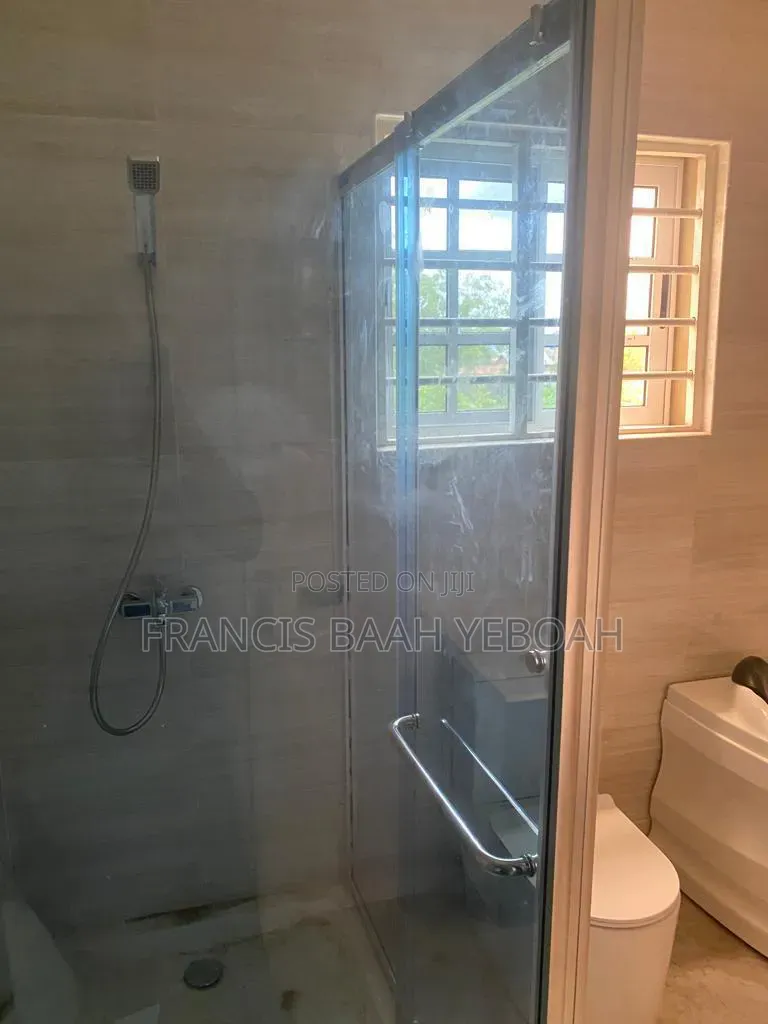 4bdrm House in Shining Star Real, Accra Metropolitan for sale