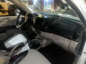 Mitsubishi L200 Double Cab 2.5 136hp 4WD 2009 White