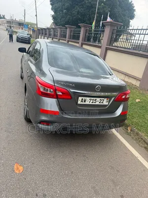 Nissan Sentra SL 2016 Silver