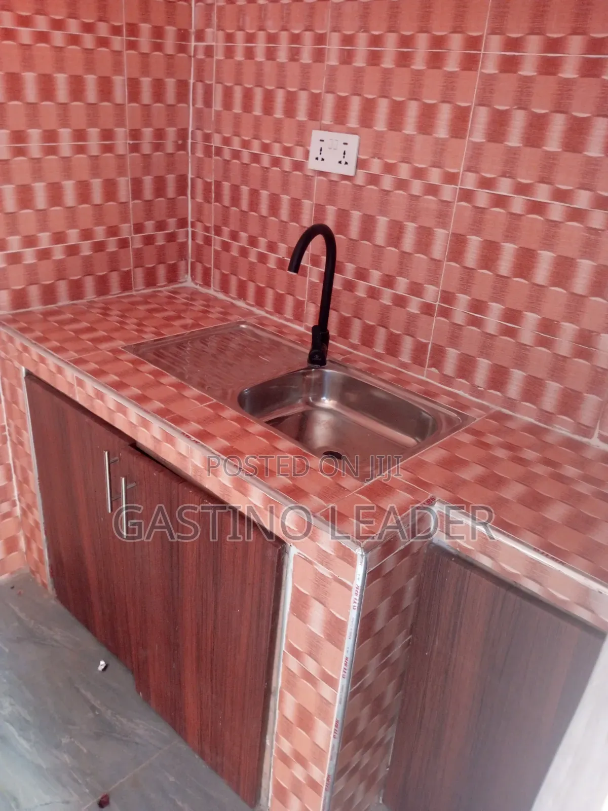 1bdrm Apartment in Ashongman Estate, Police Station for rent