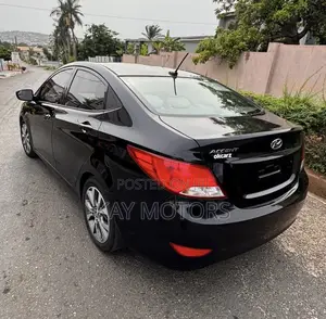 Hyundai Accent SE Sedan 2016 Black