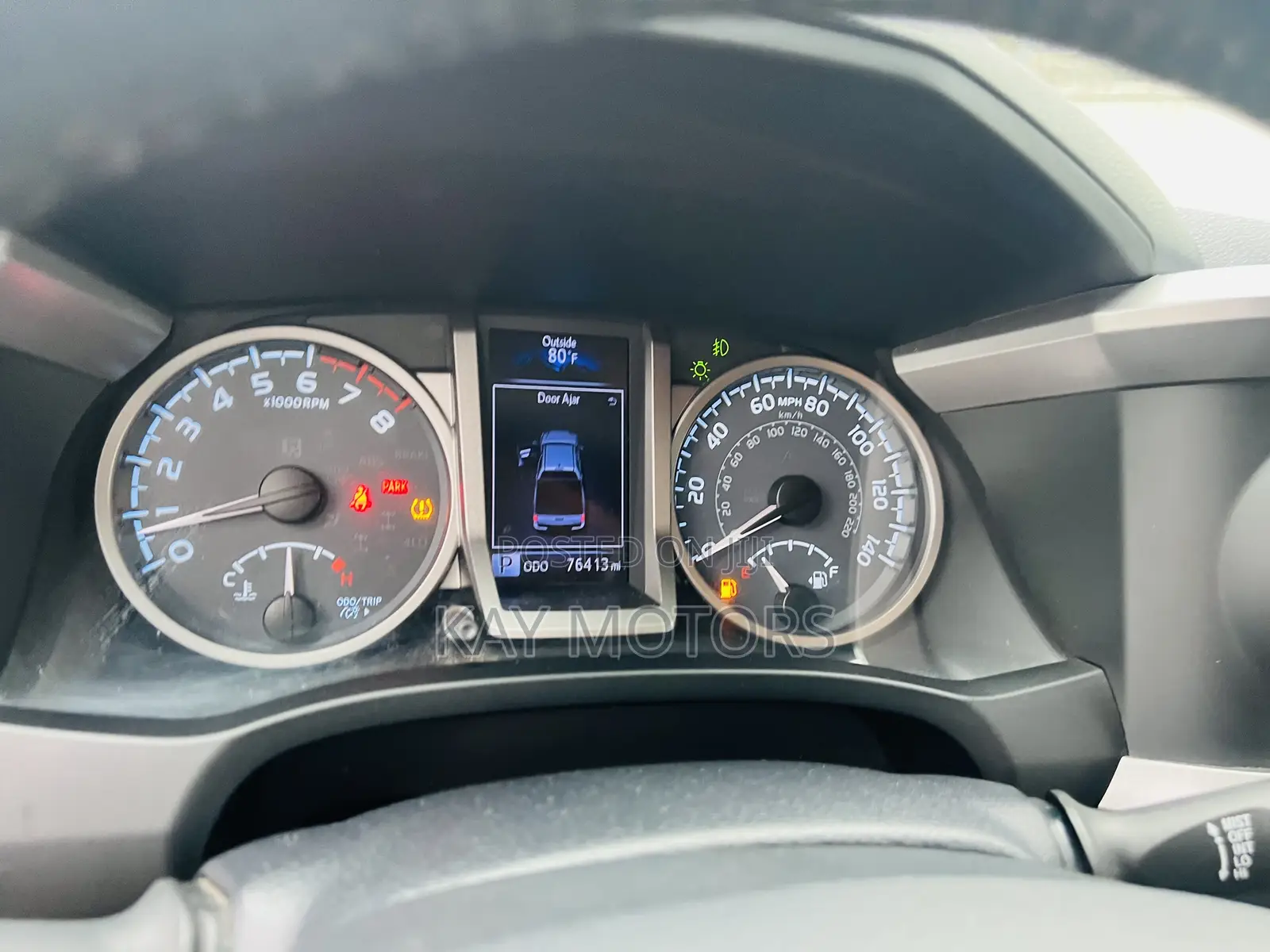 Toyota Tacoma SR5 2018 Gray