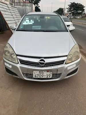 Opel Astra 2009 Silver