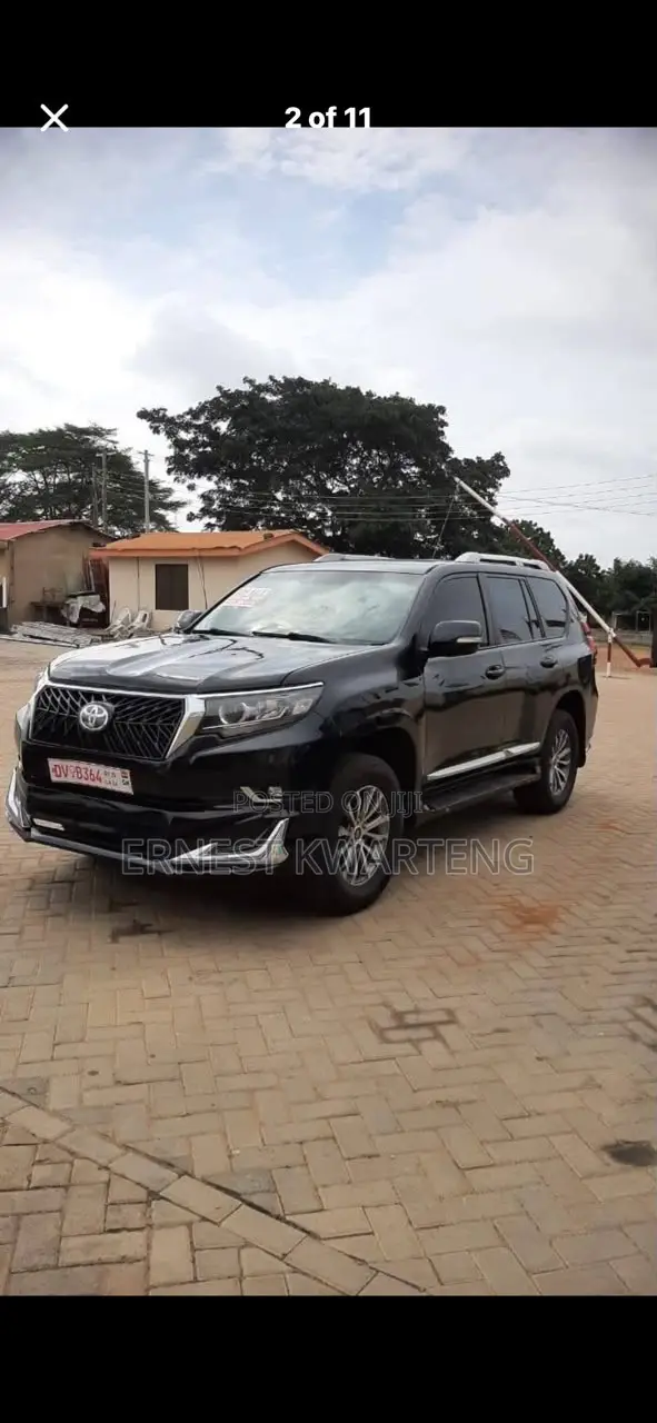 Toyota Land Cruiser Prado 2012 Black