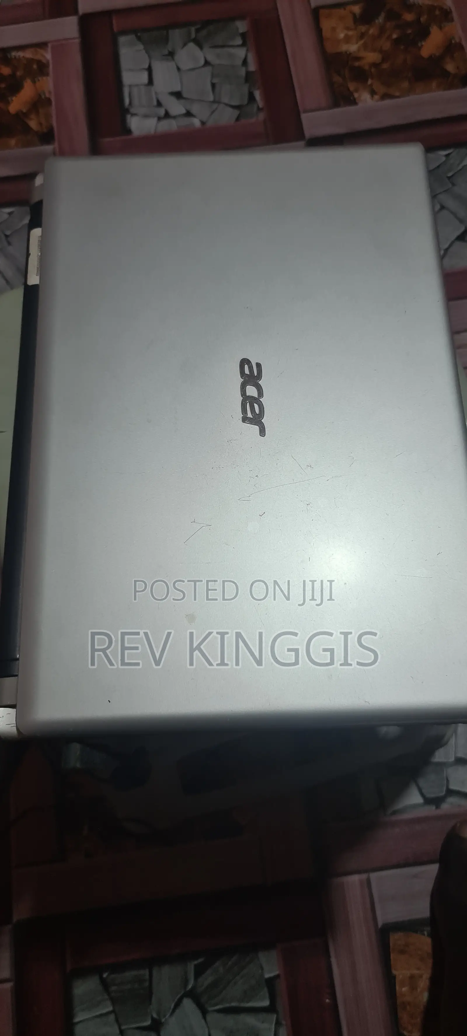 Laptop Acer Aspire 5 4GB Intel Pentium HDD 256GB