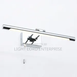 Silver Body Mirror Light