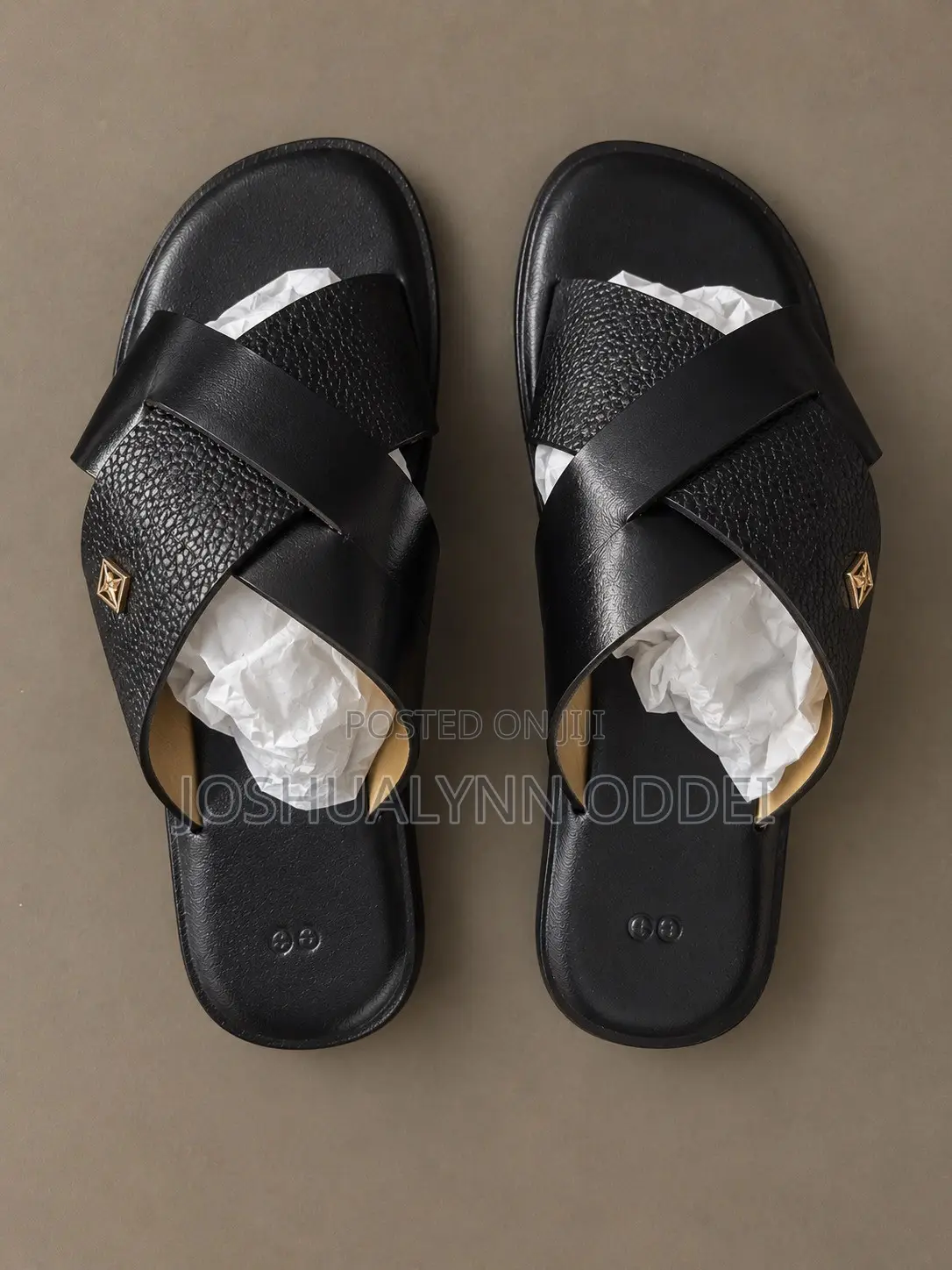 Black Single Weave Cross Sandals for Men